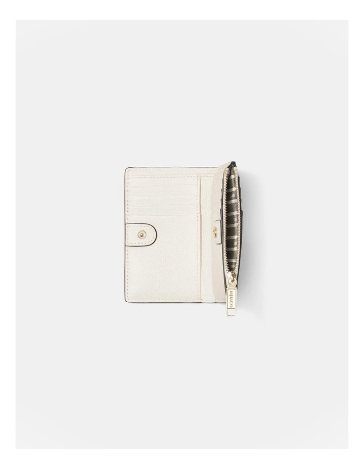 Jett Wallet in Ivory image 3