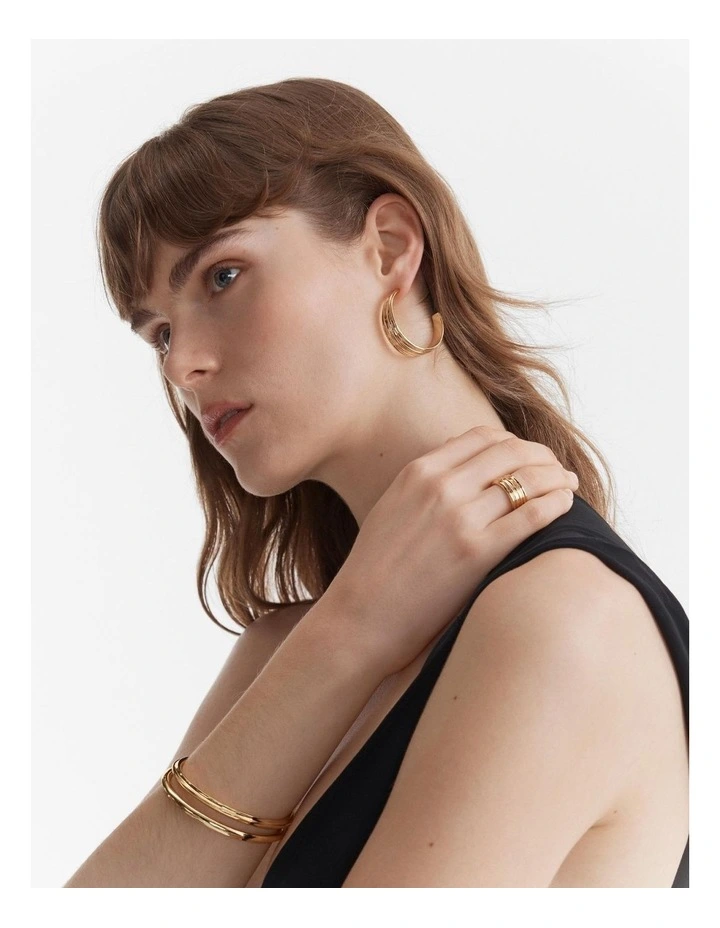 Bassline Hoop Earrings Large in Gold image 5