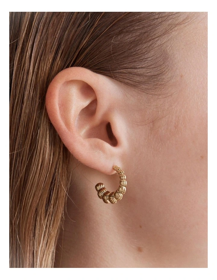 Rhythm Hoop Earrings in Gold image 4