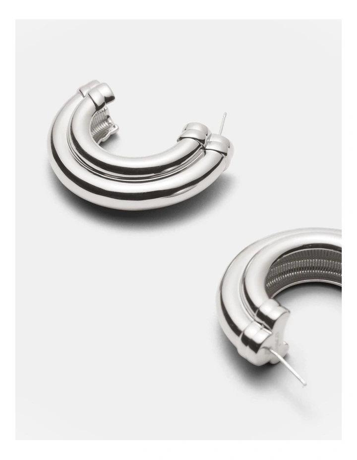 Groove That Soothes Oversized Hoop Earrings in Silver image 3