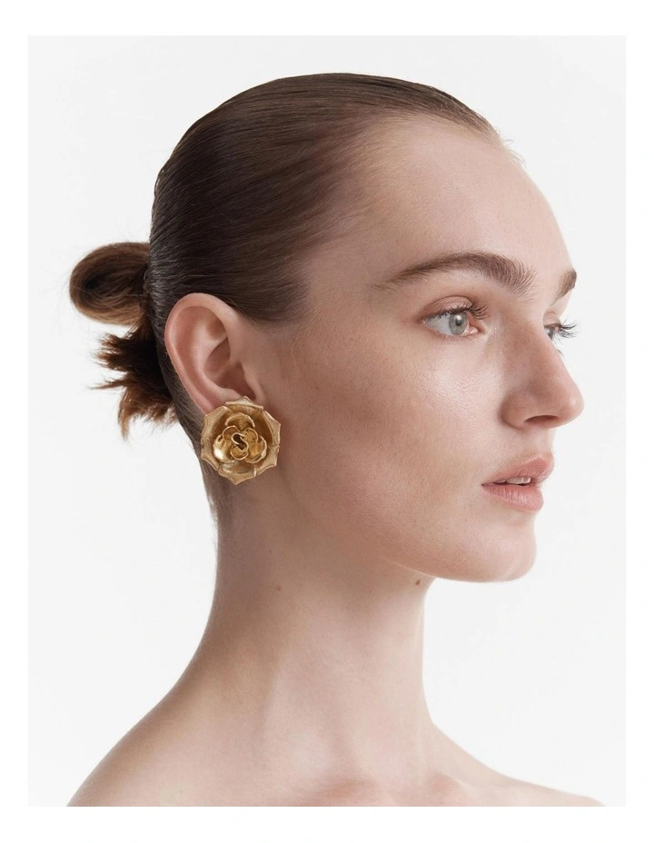 La Vie En Rose Oversized Clip On Earrings in Gold image 2