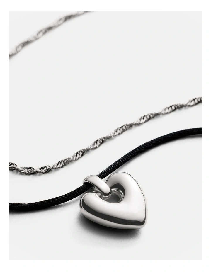 Freehearted Cord Necklace Set in Silver image 3