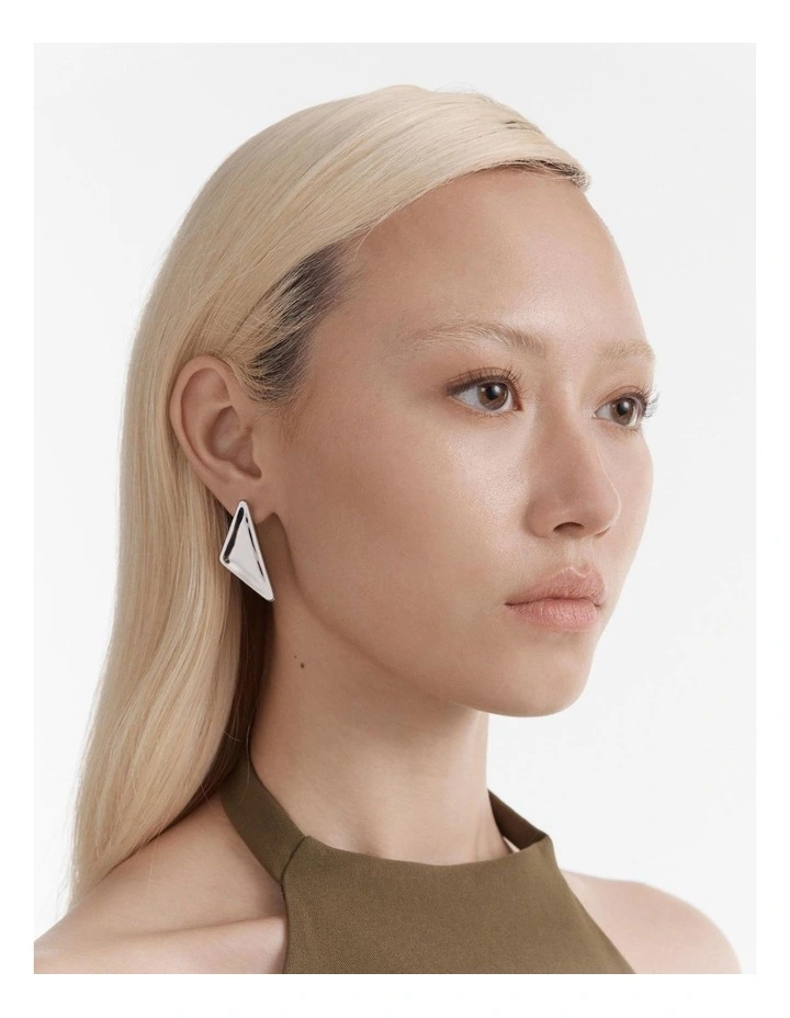 Facette Oversized Stud Earring in Silver image 2