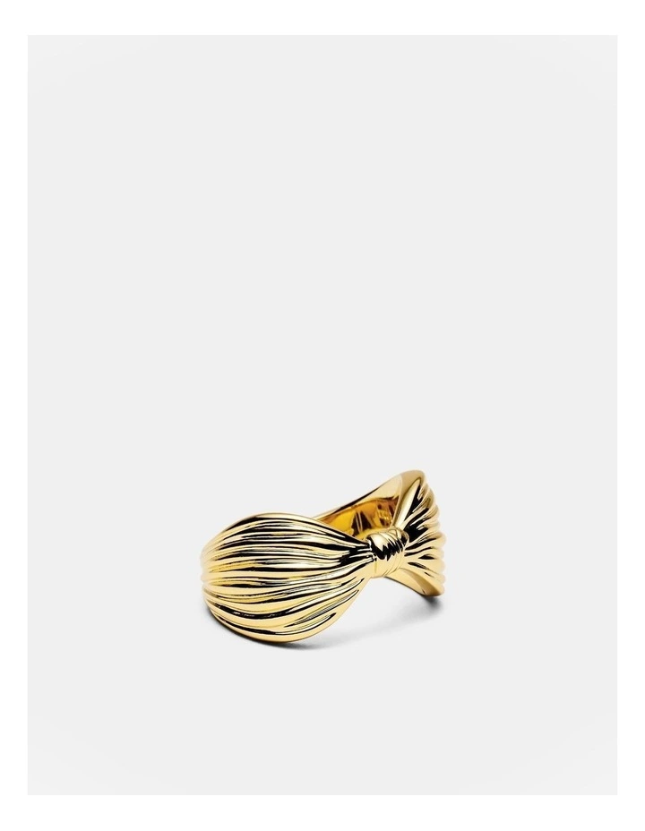 En Pointe Bow Ring in Gold image 1