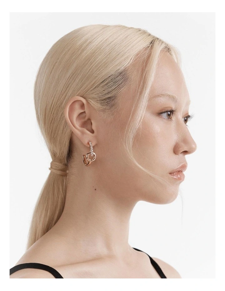 Circulate Large Hoop Earrings image 2