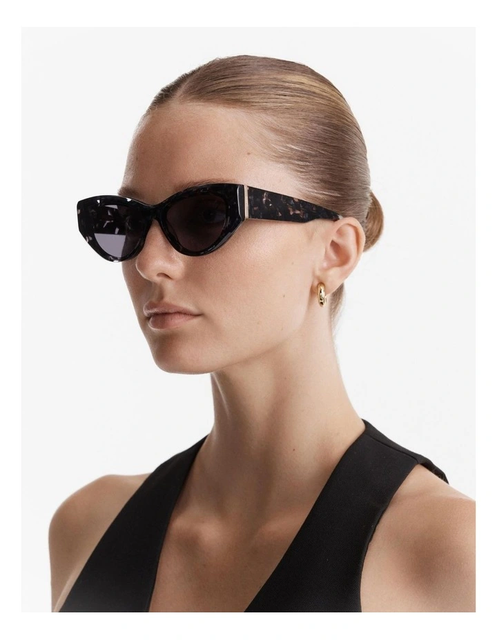 Creme Sylvie Sunglasses