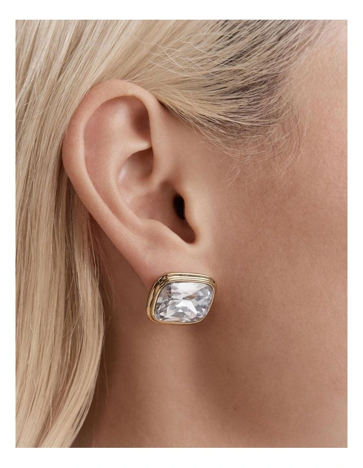 Pirouette Pearl Earrings in Black image 4