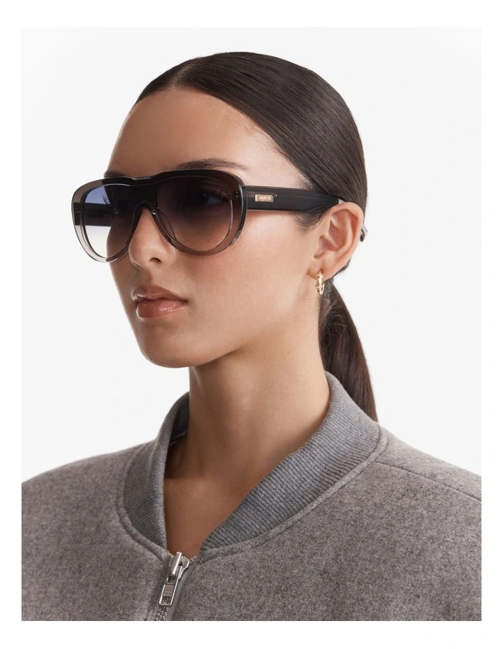 Perfect Sunglasses in Black image 2