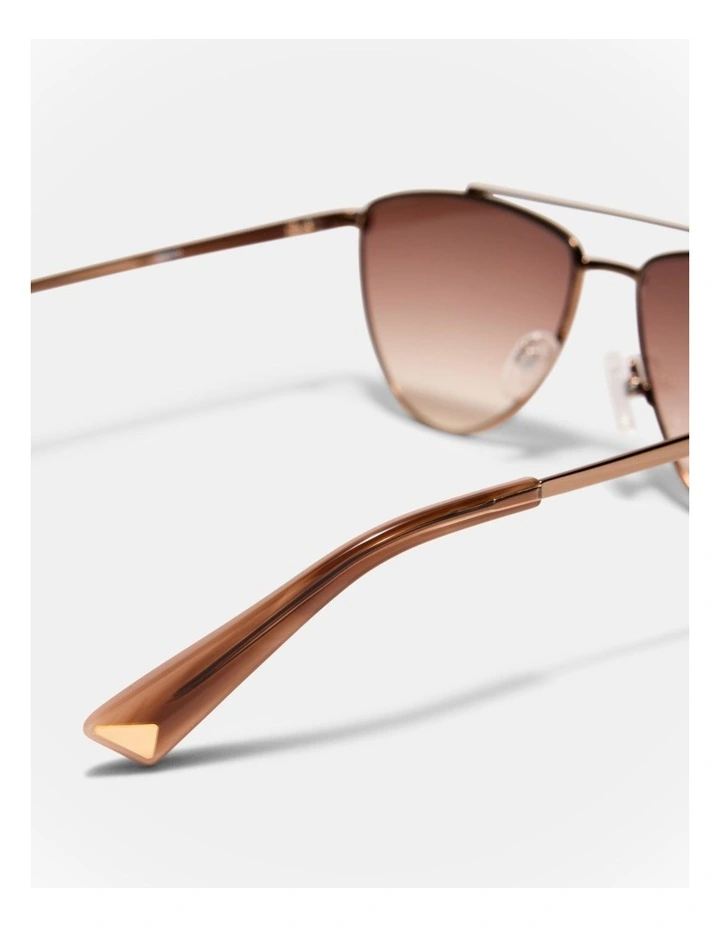 Dallas Sunglasses in Pink image 5