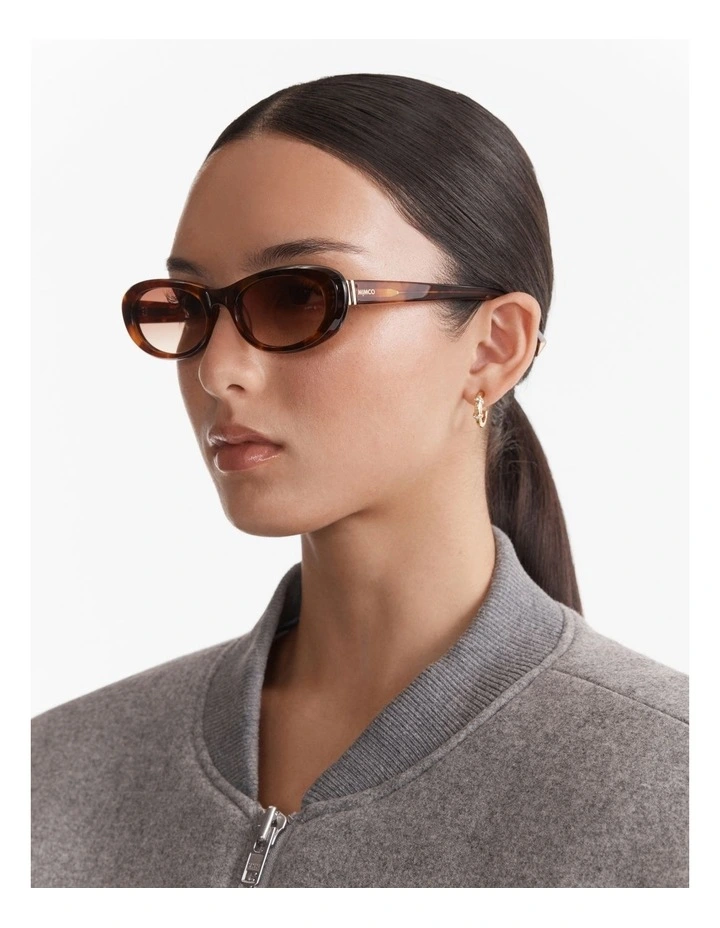 Sabrina Sunglasses in Tort image 2