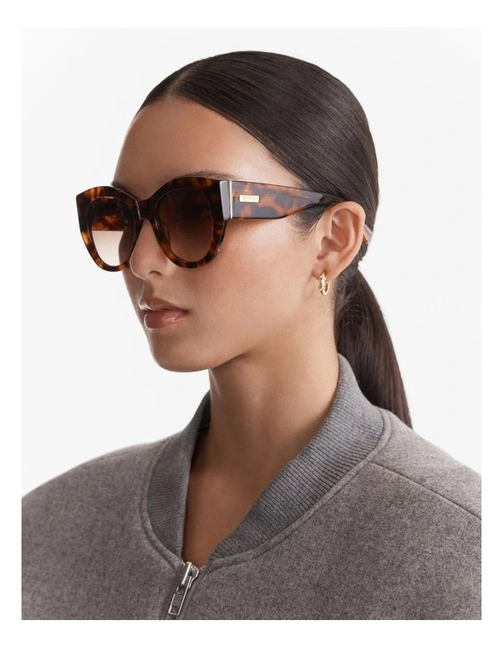 Sunset Sunglasses in Tort image 2