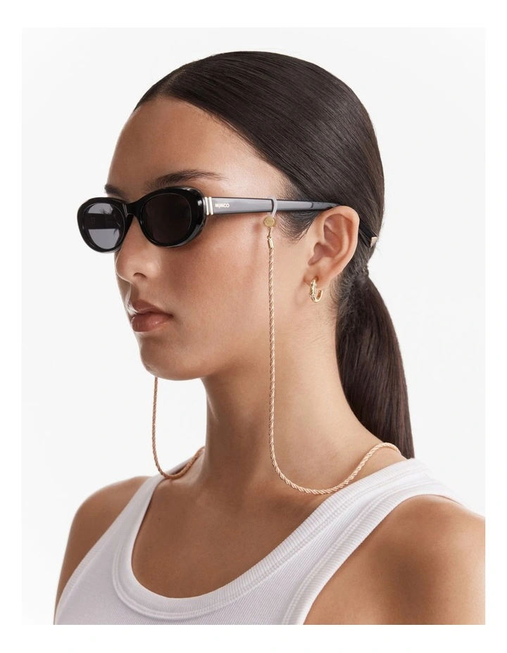 Trinity Sunglasses Chain in Petal image 2