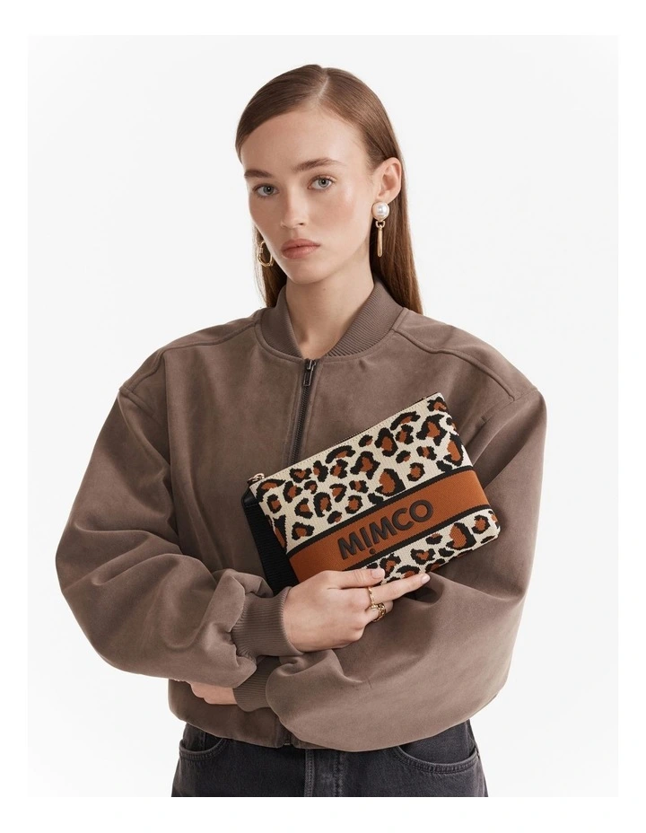Blondie Pouch in Leopard image 2