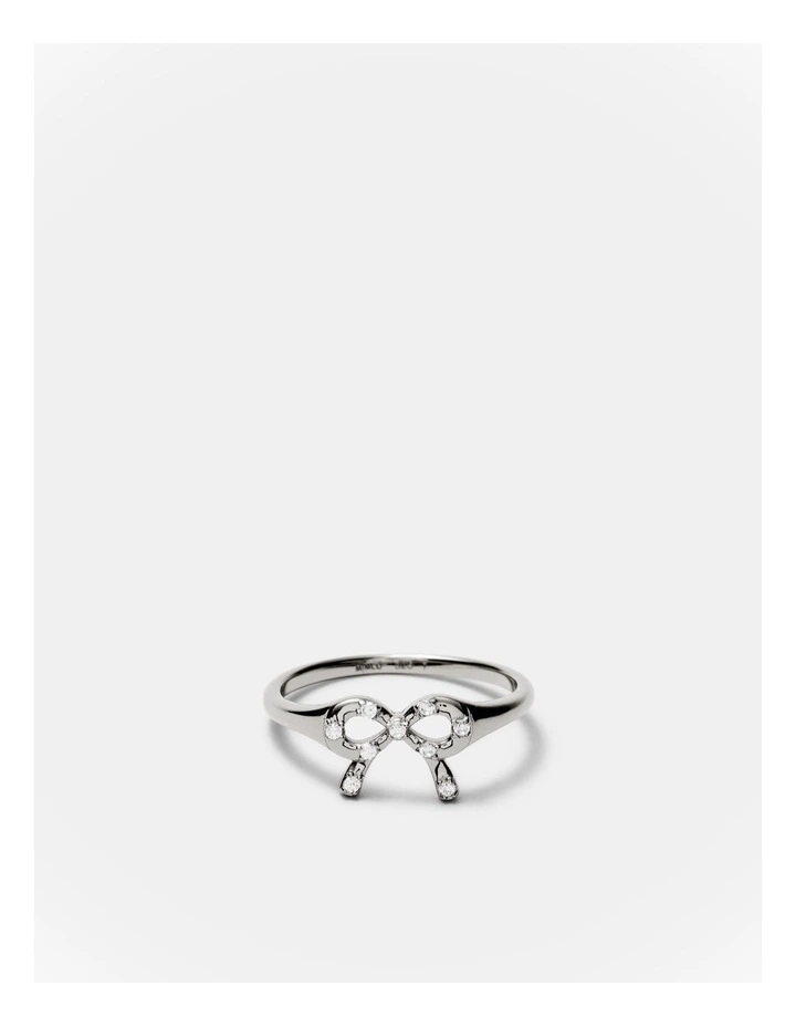 Baby Bow Ring in Silver image 1