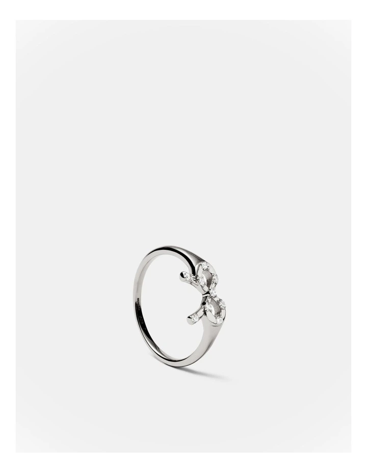 Baby Bow Ring in Silver image 3