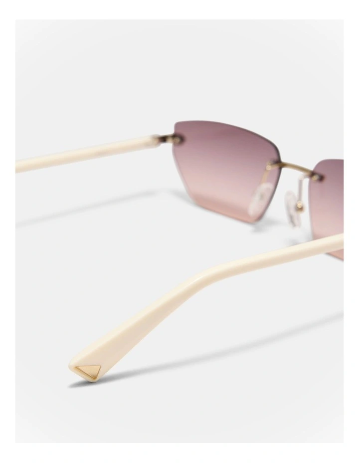 Paris Sunglasses in Vanilla image 5