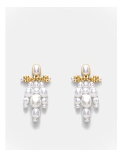 Goddess Pearl Earrings in Pearl