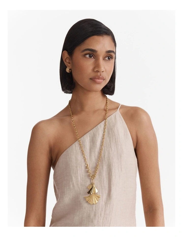 Fold Long Necklace in Gold image 2