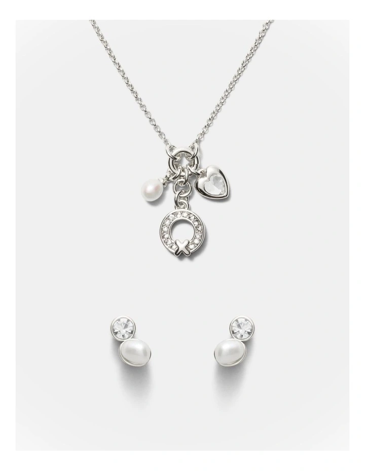Encanto Earrings And Necklace Set in Silver image 1