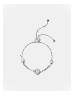 Alluring Toggle Bracelet in Silver