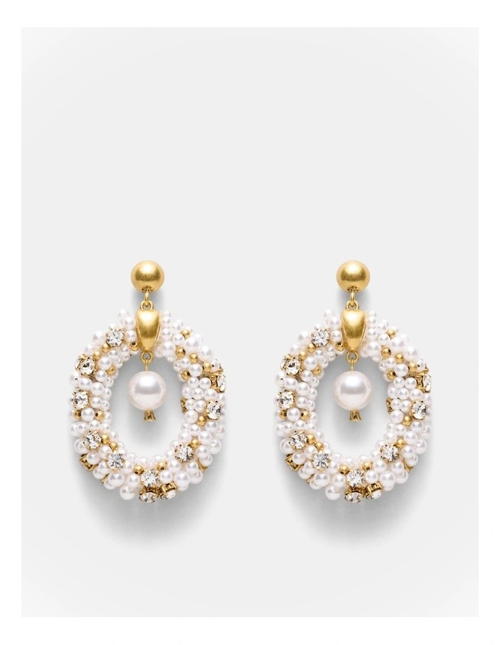 Pearly Dream Earrings in Pearl image 1