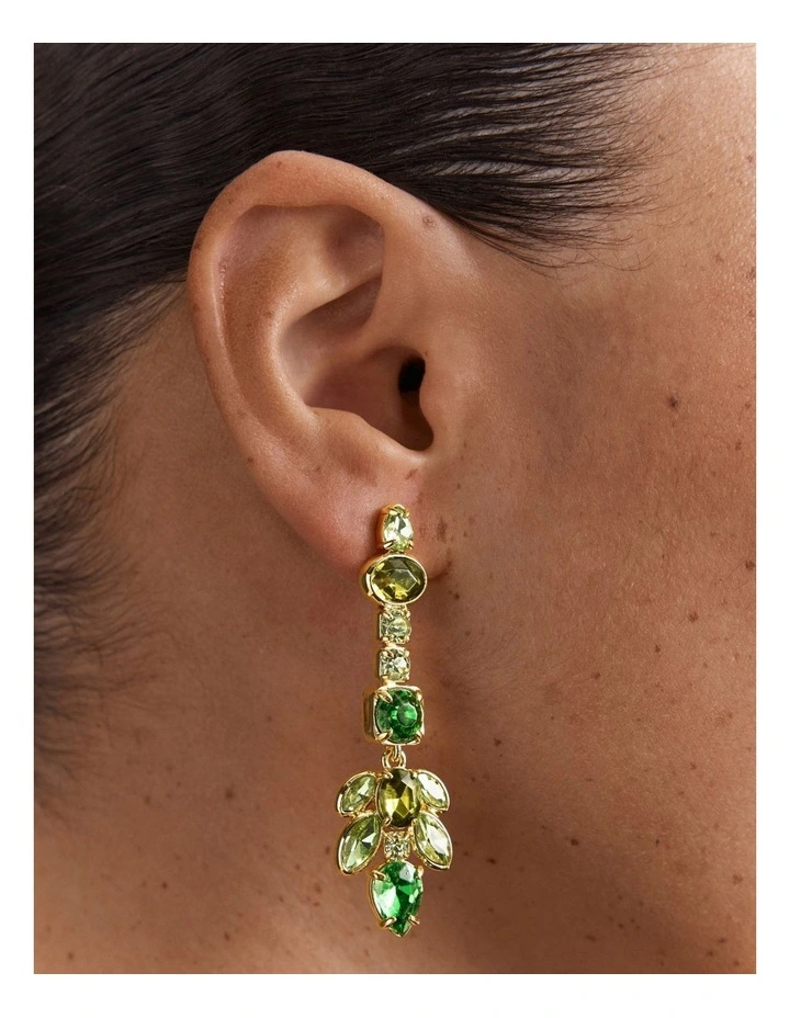 Alluring Drop Earrings in Grass Green image 2