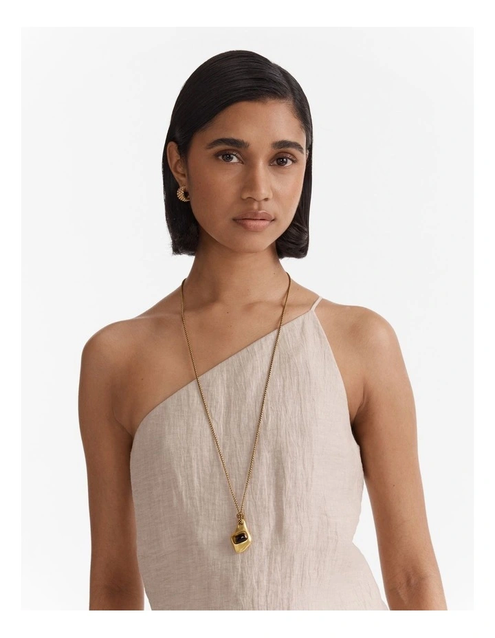 Pebble Long Necklace in Gold image 2