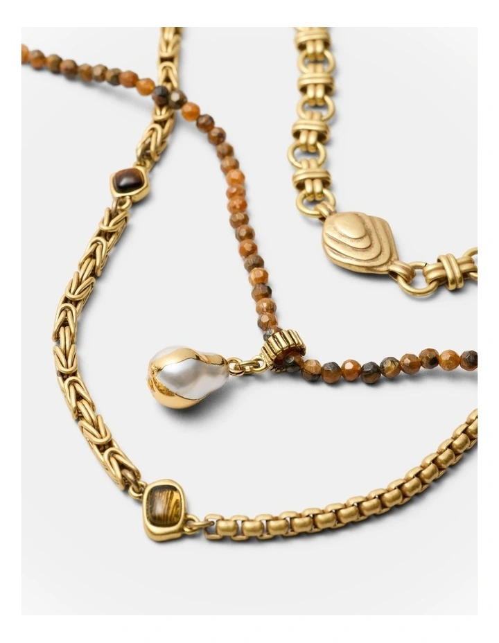 Pebble Trio Necklace in Caramel image 3