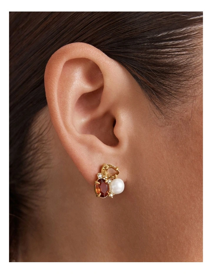 Goddess Stud Earrings in Caramel image 2