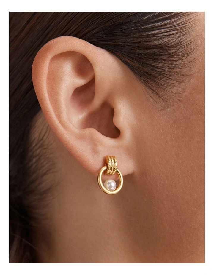 Clique Pearl Stud Earrings in Pearl image 2