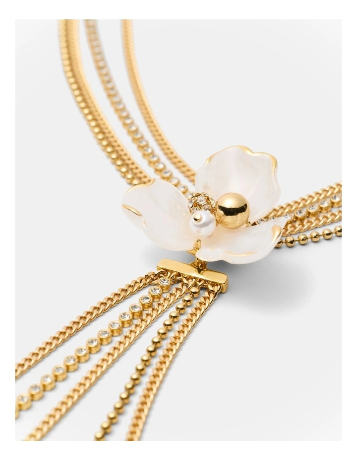 Floweret Necklace in Pearl image 3