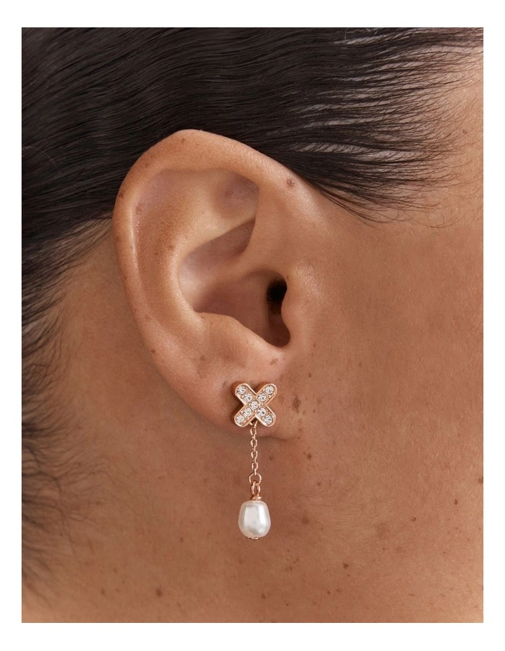 Adorbs Pearl Earrings in Rose Gold image 2