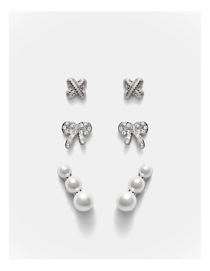 Bow Stud Earrings Set in Silver image 1