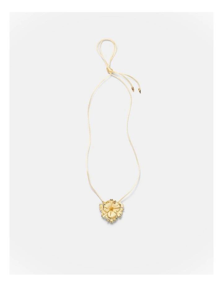 Eternal Beauty Necklace in Buttermilk image 6