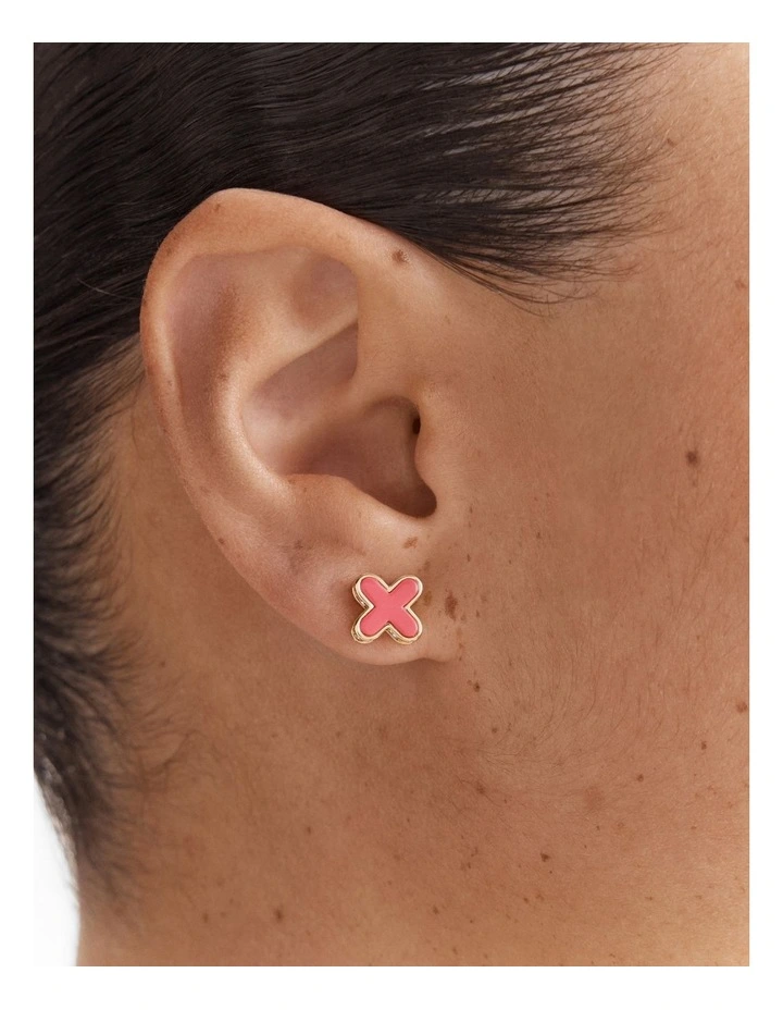 Dreamy Stud Earrings in Flamingo image 2