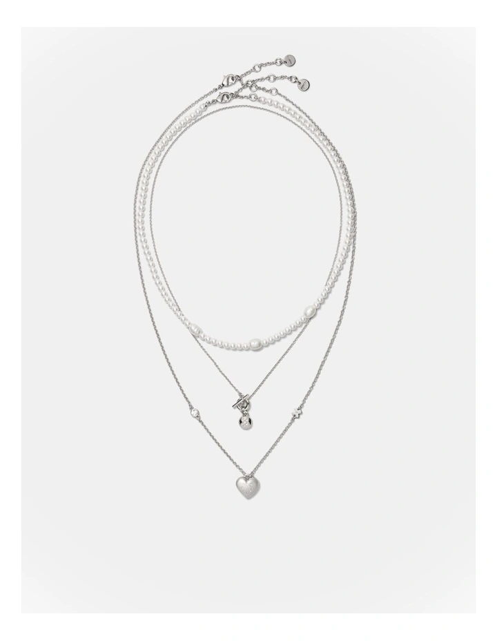 Lovely Trio Necklace in Silver image 4