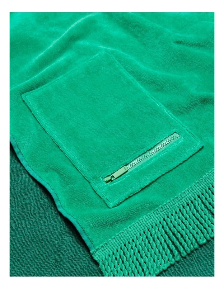 Pocket Beach Towel in Grass Green image 2