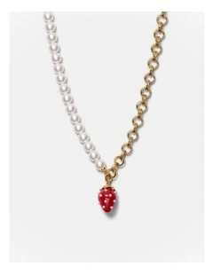 So Sweet Necklace in Pearl
