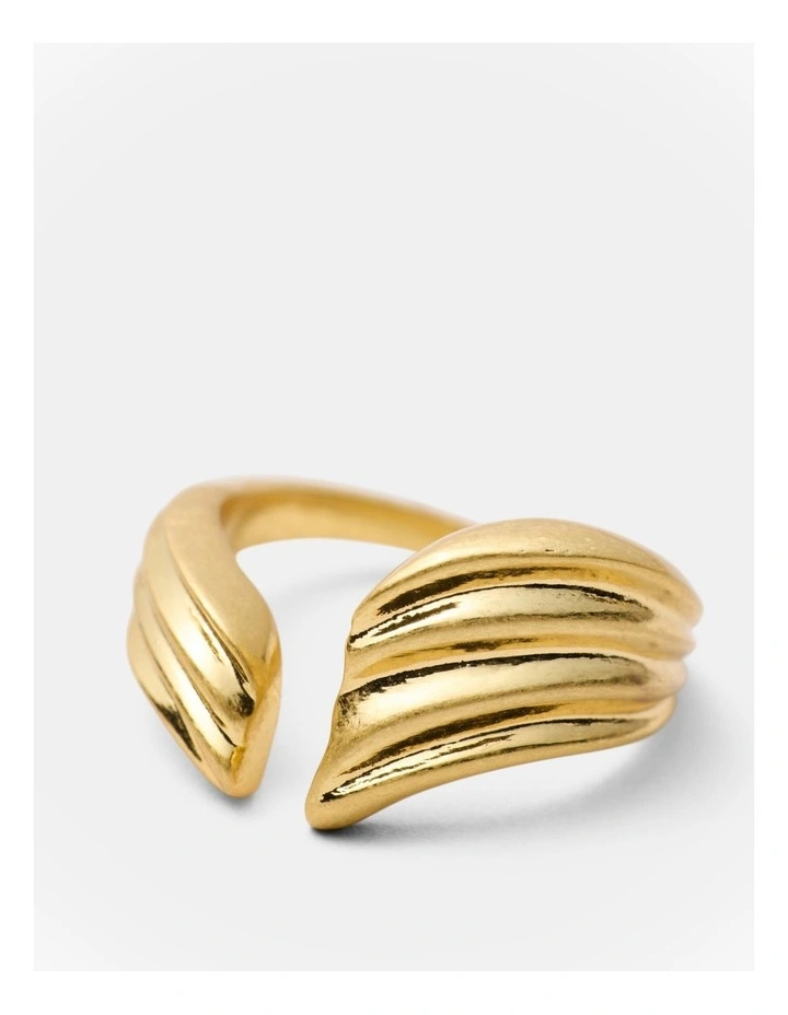 Gaia Ring in Gold image 3