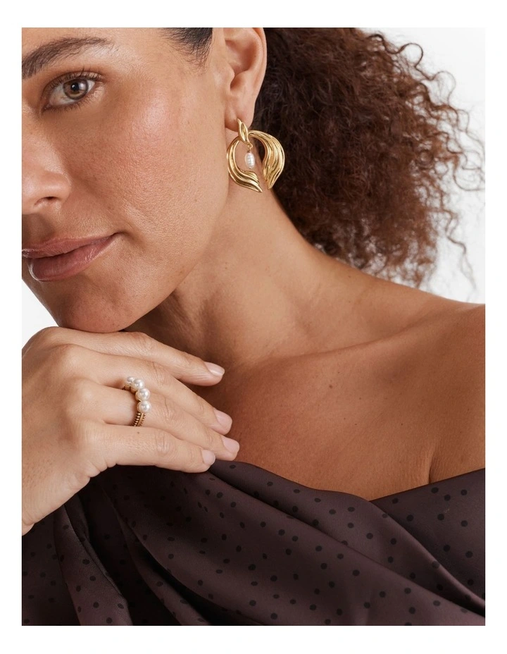 Shellicious Ring in Pearl image 4