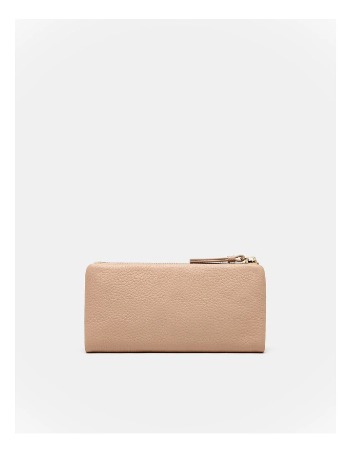 Bay Wallet in Almond image 2