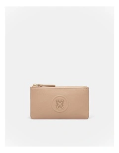 Bay Medium Pouch in Almond