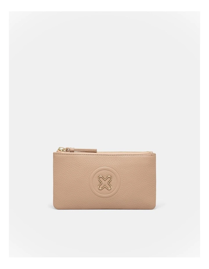Bay Medium Pouch in Almond image 1