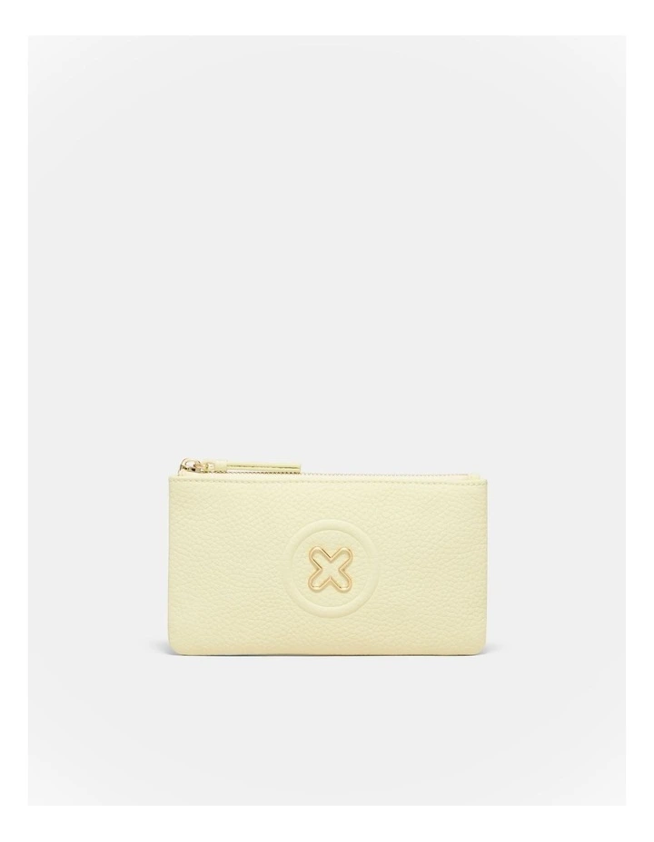 Bay Medium Pouch in Buttermilk image 1