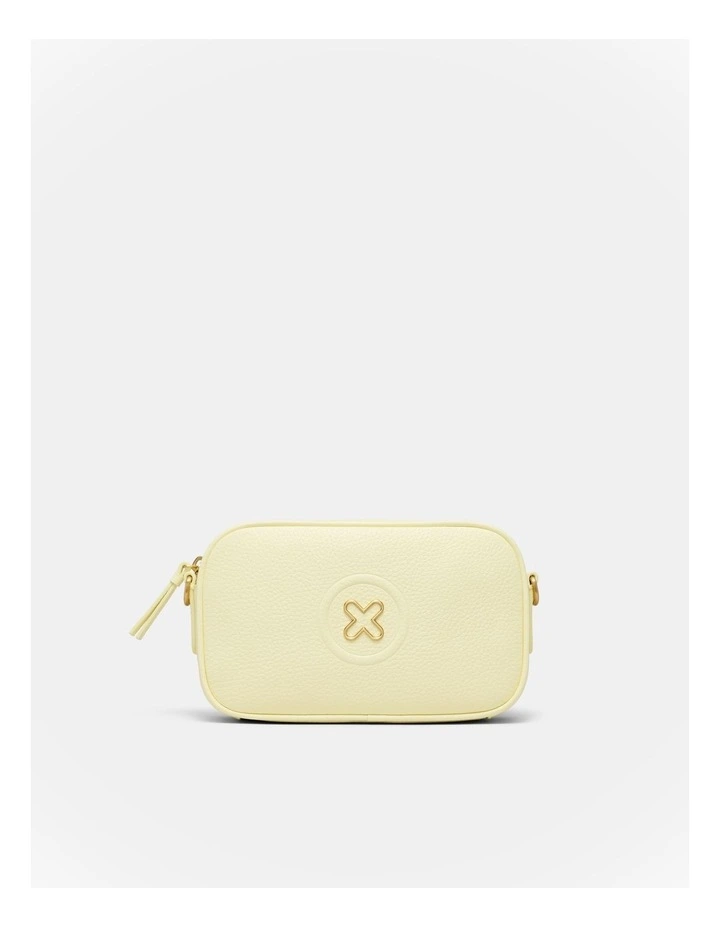 Bay Camera Pouch in Buttermilk image 1
