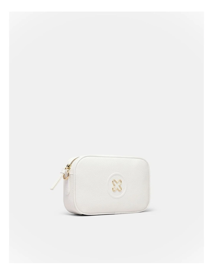 Bay Camera Pouch in White image 3