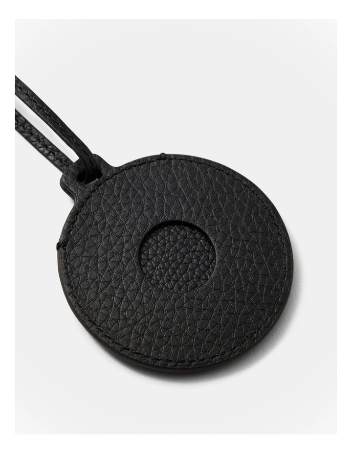 Bay Airtag Holder in Black image 2