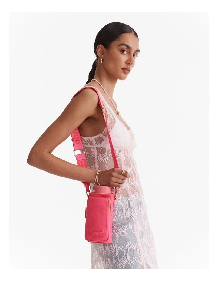 Water Bottle Crossbody Bag in Flamingo image 3