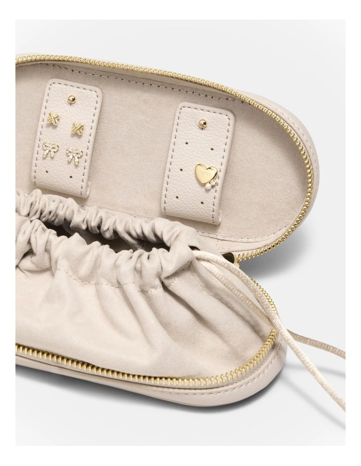 Slim Jewellery Case in Linen image 2