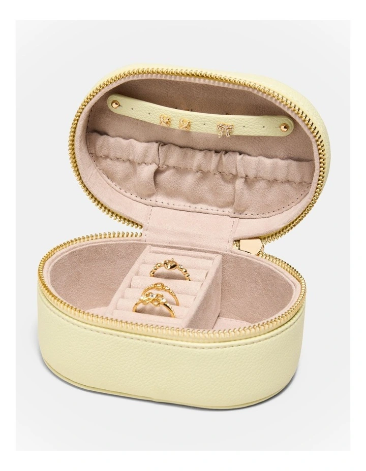 Violet Jewellery Case in Buttermilk image 2